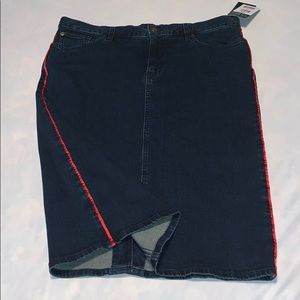 NWT Ralph Lauren Denim Skirt w/Red Trim